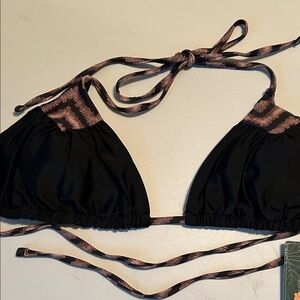 Black and Brown Triangle Bikini Top Sm. NWT